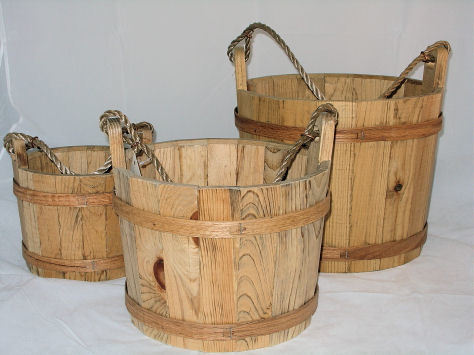 wАксессуары для бани -  ведра дубовыеooden-buckets